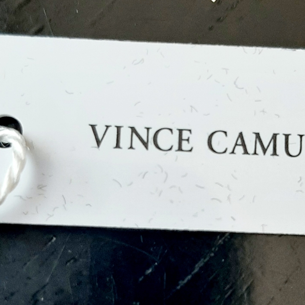 VINCE CAMUTO GOLDTONE WATCH - Picture 6 of 10